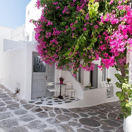 Lirous Studios Mykonos Town Esterno foto