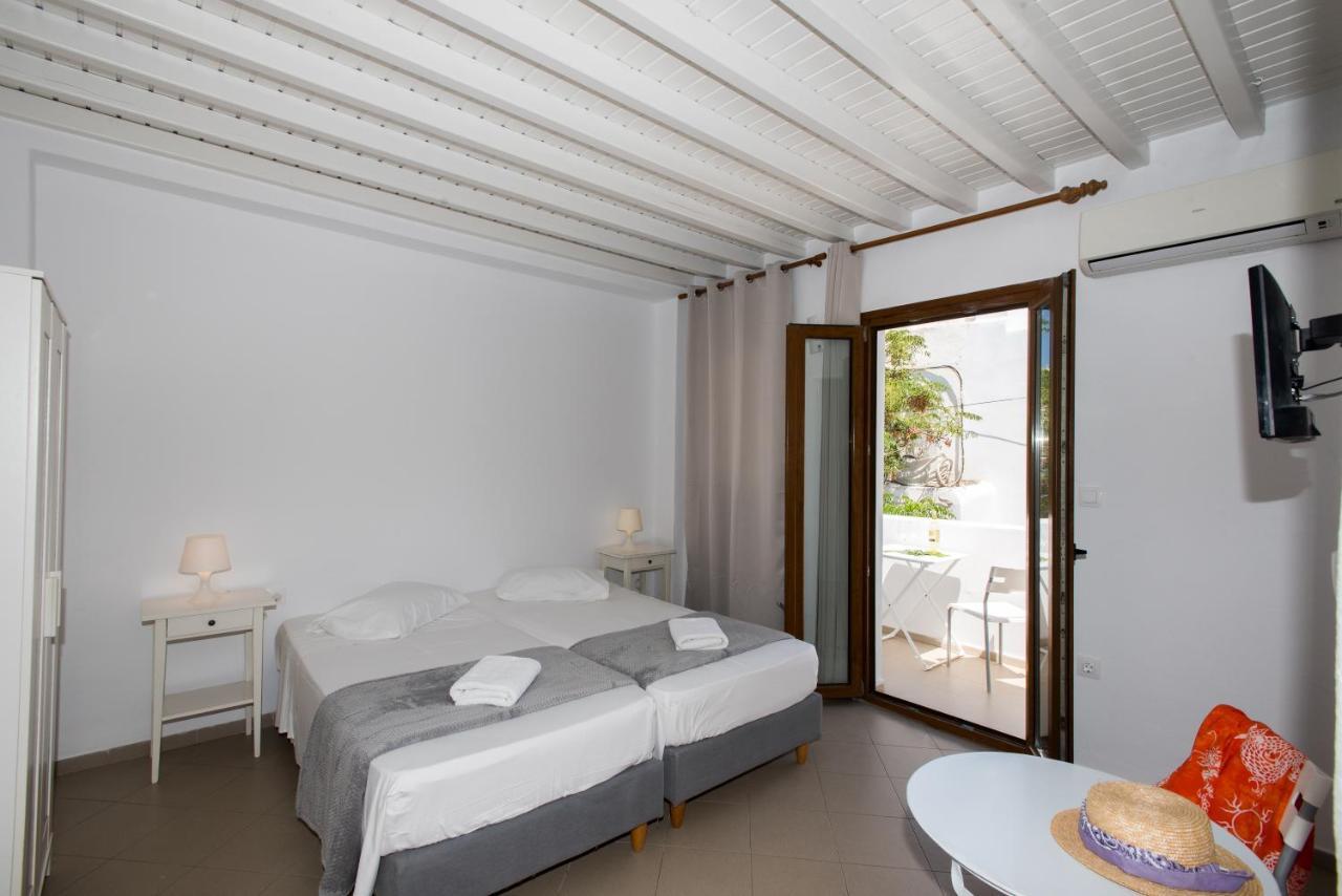 Lirous Studios Mykonos Town Esterno foto